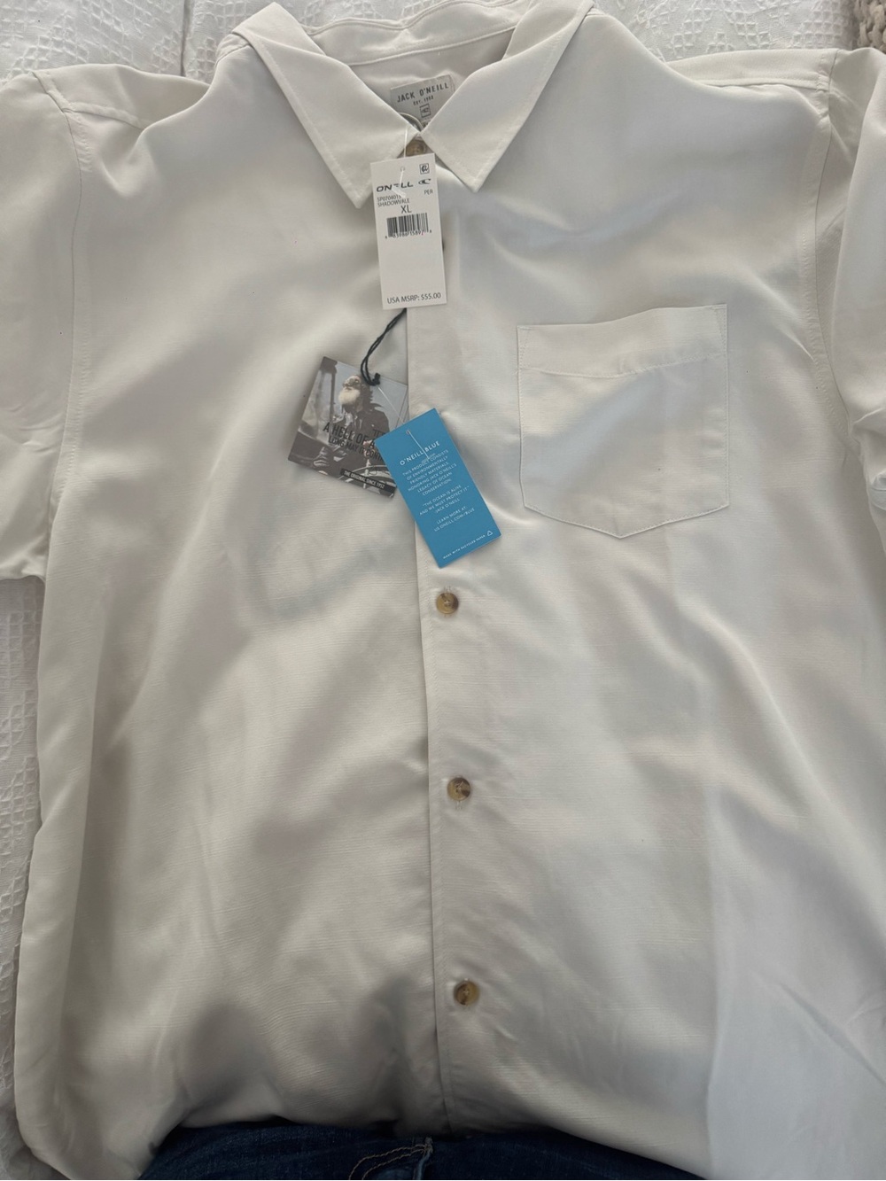 O'Neill Men's White Short-Sleeve Camp Shirt with Chest Pocket